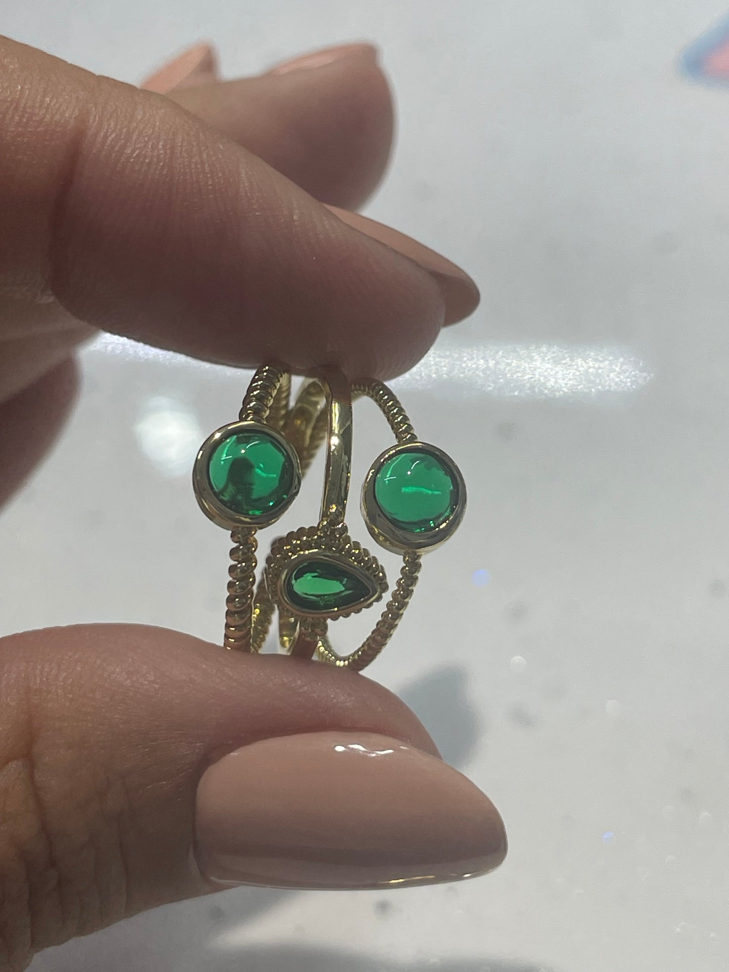 TRIPLE ESMERALDA ANILLO