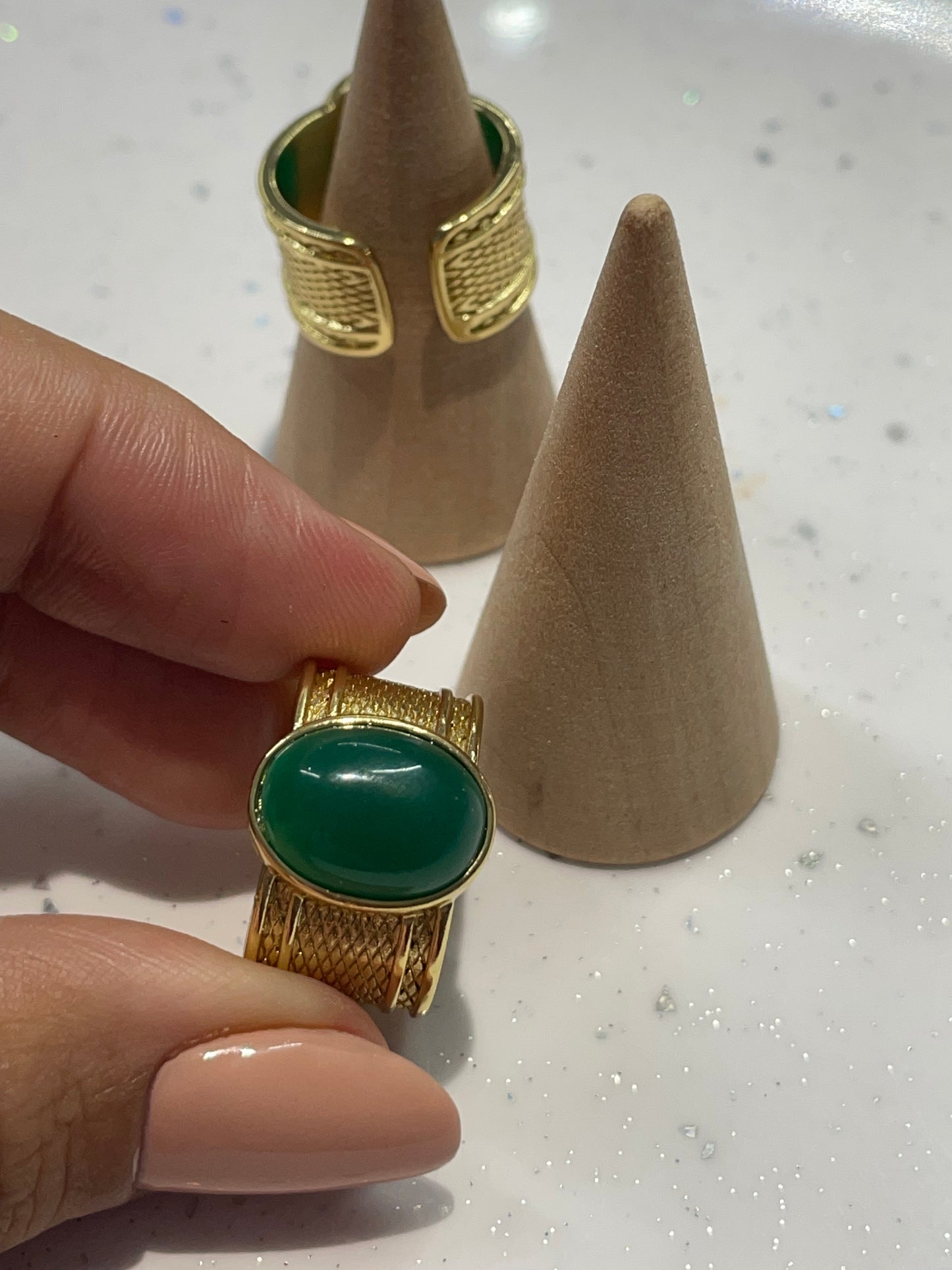 OVALO ESMERALDA ANILLO