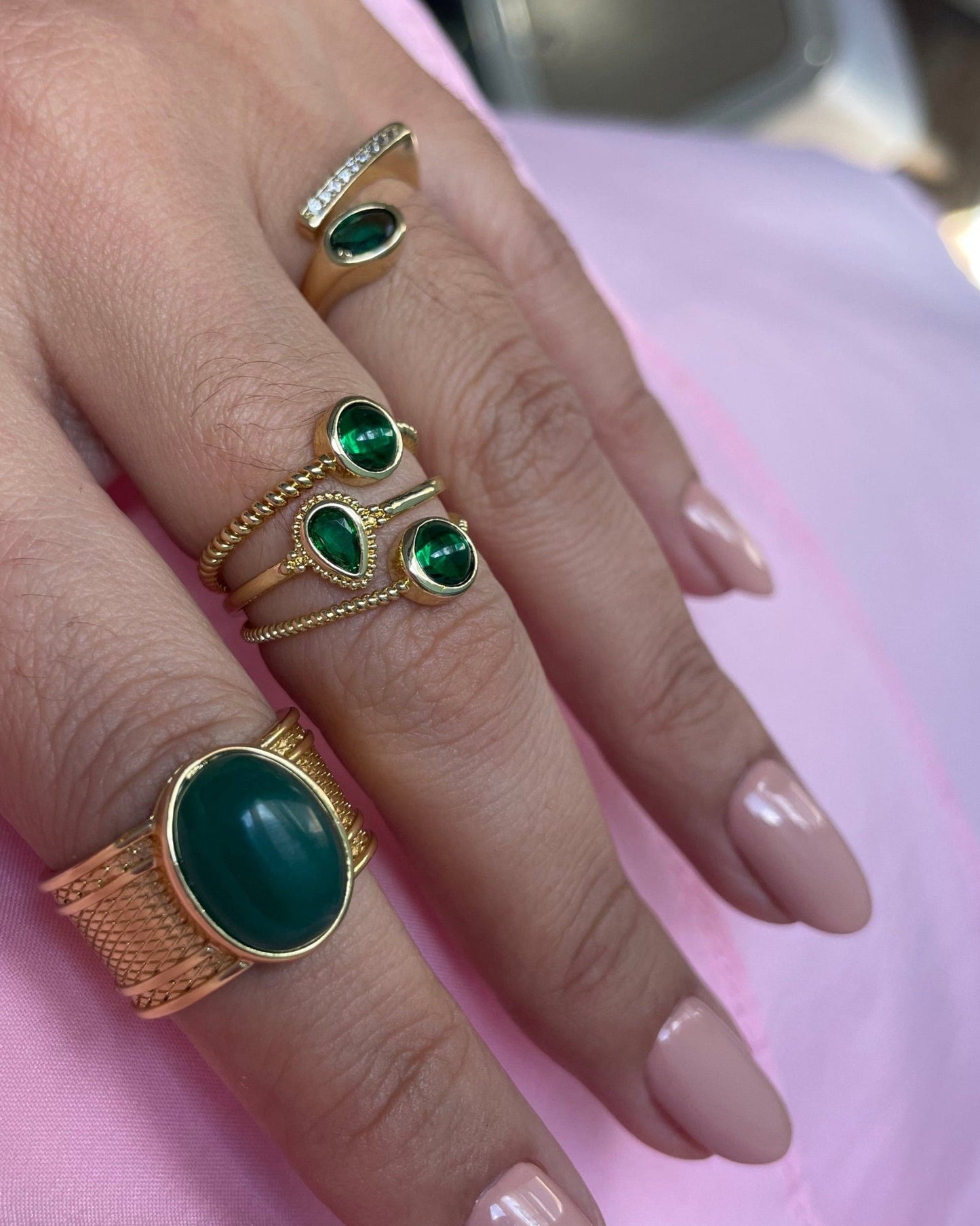 OVALO ESMERALDA ANILLO