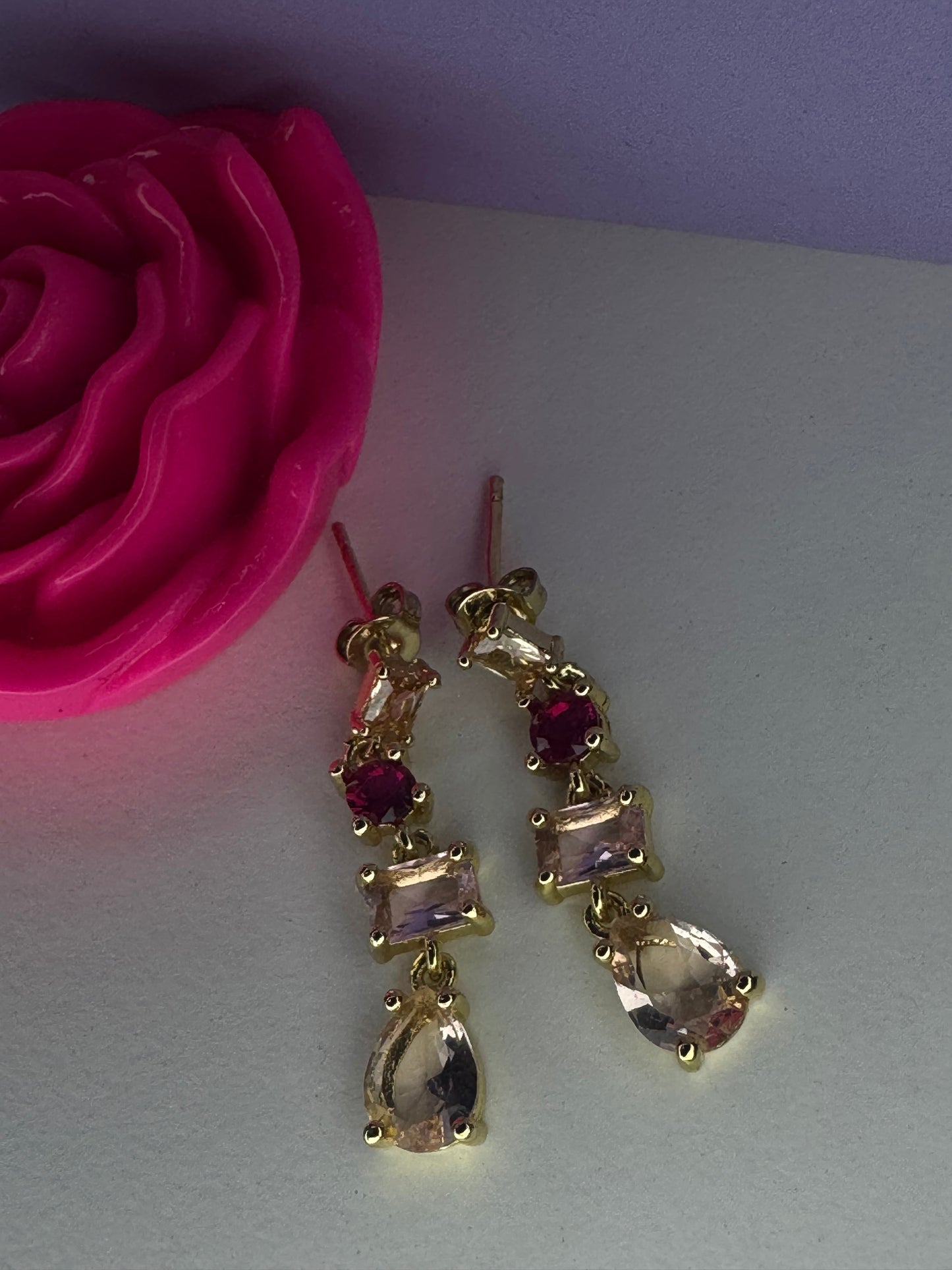 Lagrimas rosadas arete