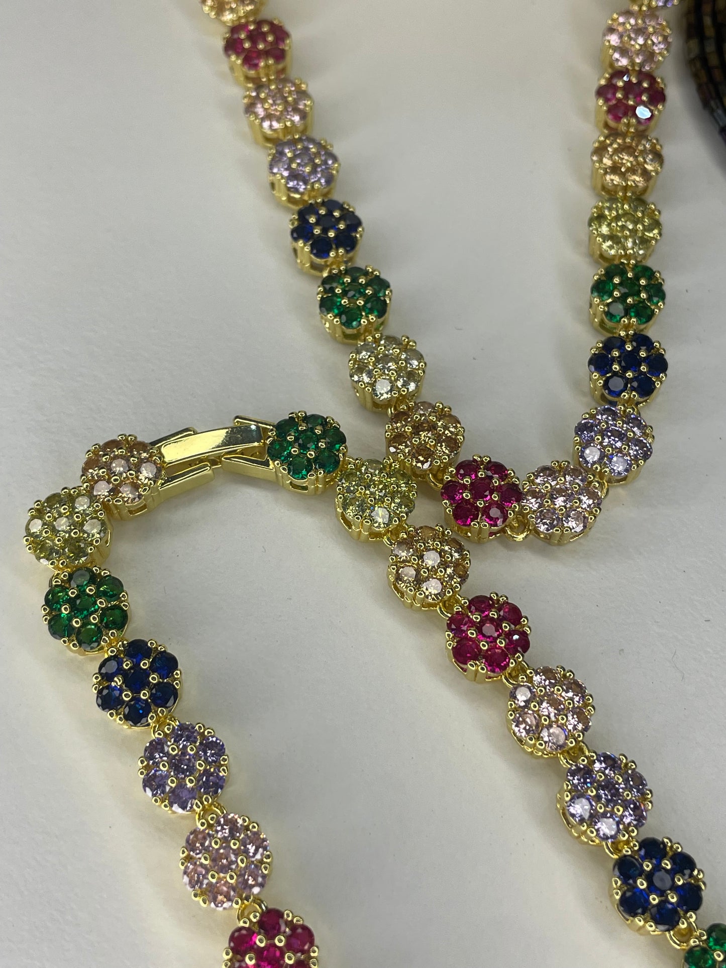 Flower Diamonds choker