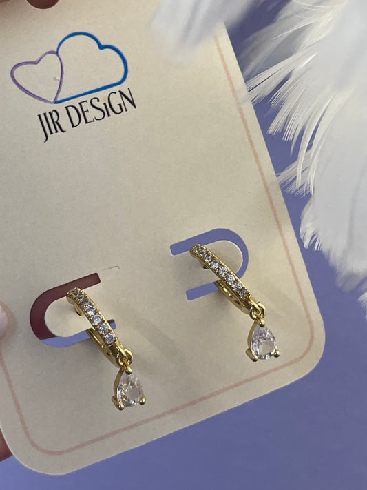 ARGOLLA LAGRIMA ZIRCONIA